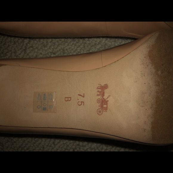 Coach Nib Devon Classic Patent Leather Heels Shell - Picture 9 of 12